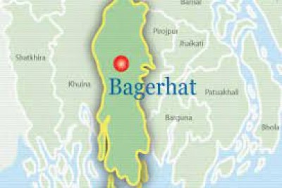 Bagerhat residents benefit from door-to-door sale of essentials