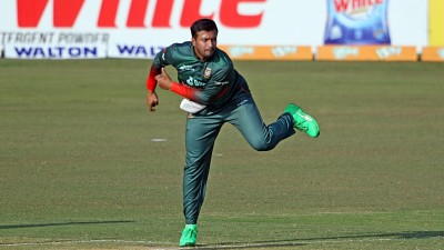 Shakib's involvement in jeopardy due to family health crisis