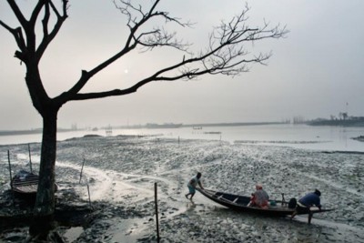 Dhaka for establishing fund for climate migrants by V20