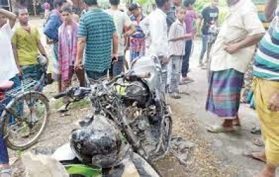 Three bikers killed road crash in Gaibandha