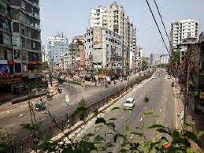 Lockdown returns; most streets in Dhaka fall silent