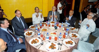 BNP hosts iftar for foreign diplomats